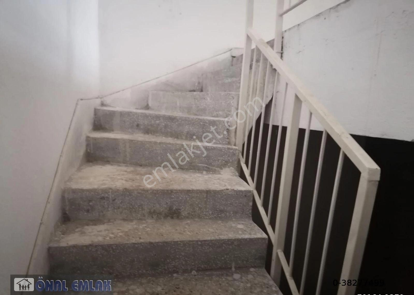 Önaldan Ankara Çankaya Naci Çakır Mah. 90m (45+45 Depolu) - Görsel 27