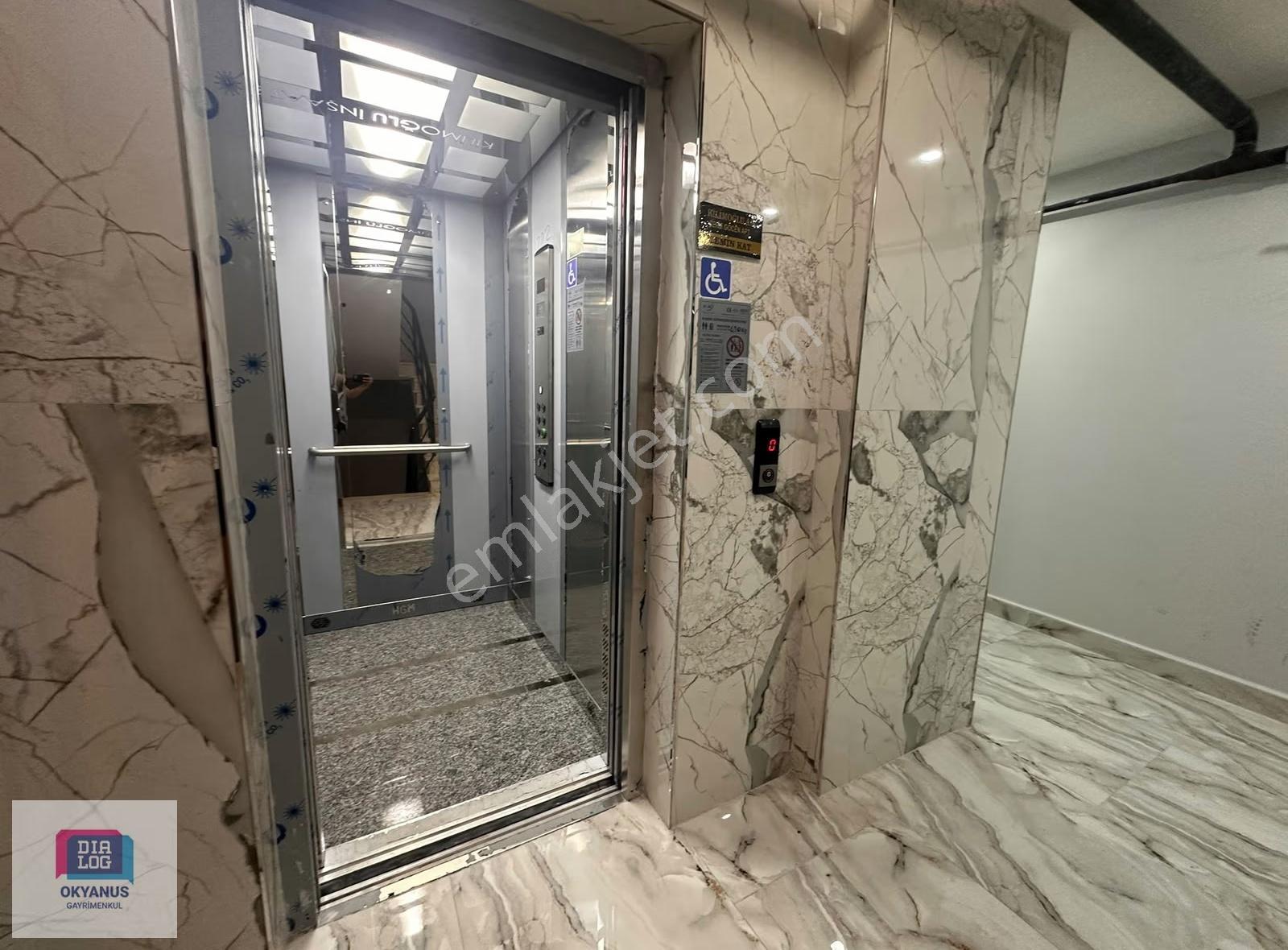 Metroya Yakın, Katta Çift Daireli Butik Binada Lüks Sıfır 2+1 - Görsel 32