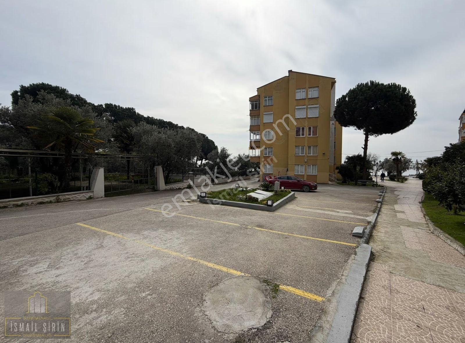 İsmail Şirin'den Oba Sitesinde Denize Sıfır Sitede Ara Kat Daire - Görsel 27