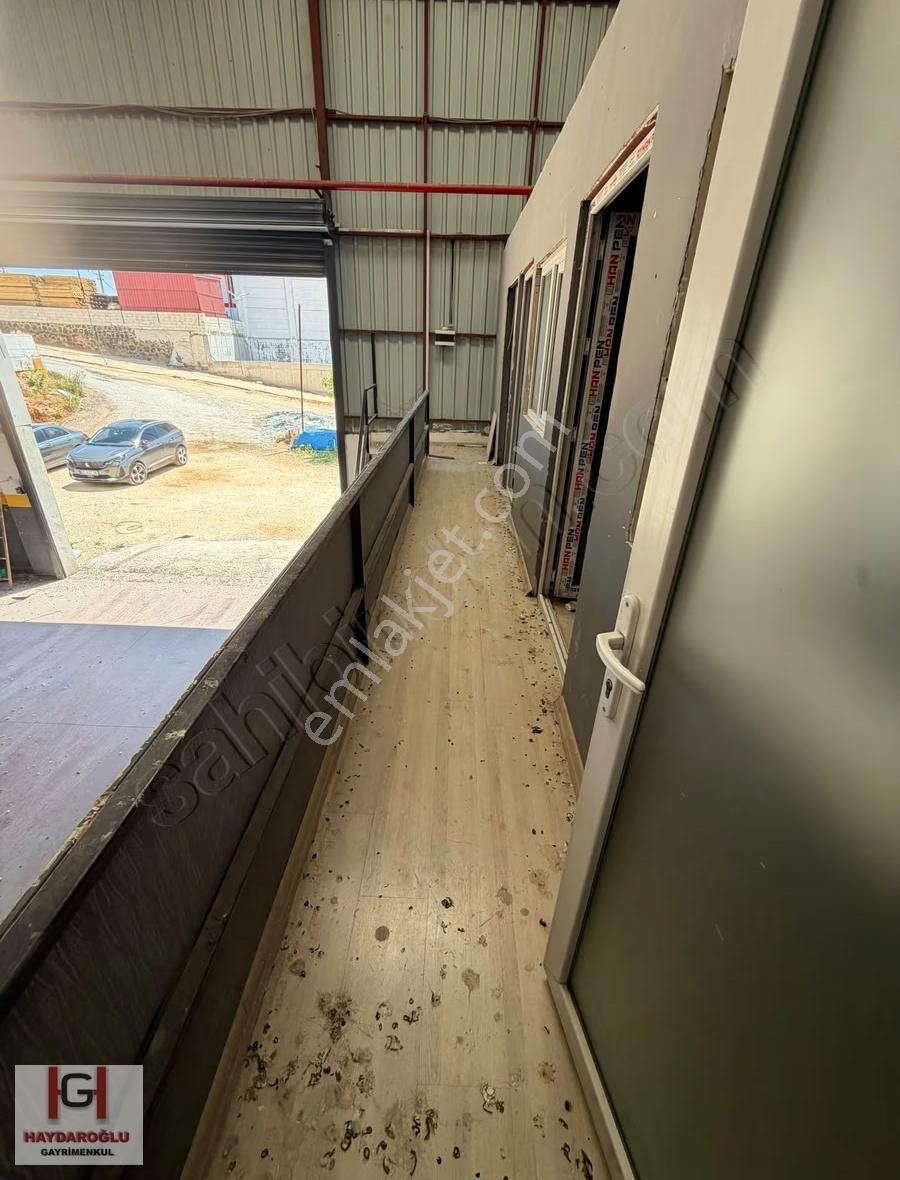 Burak Mah'de Biriketçiler Sitesinde Kiralık 3240 M² Fabrika - Görsel 12