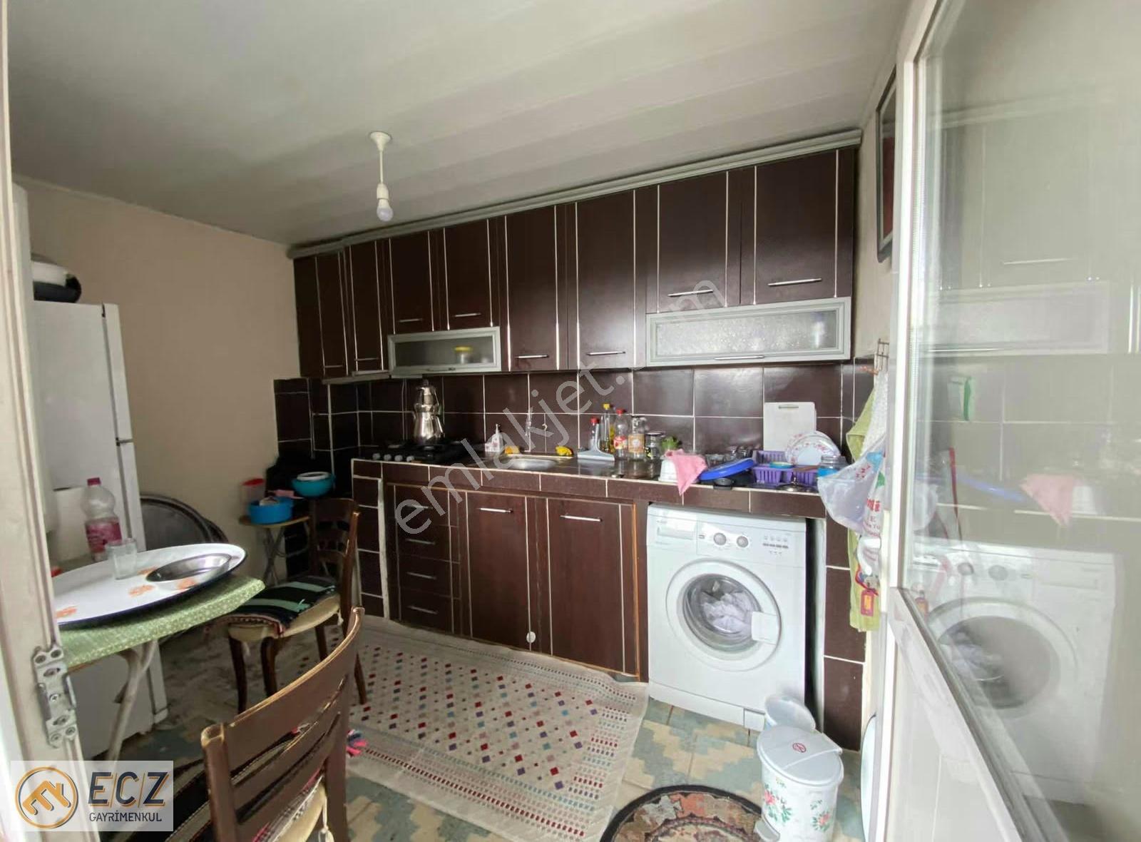 Ecz Gayrimenkul Den Satılık Müstakil İçinde 3 Daire İle Arsası - Görsel 10