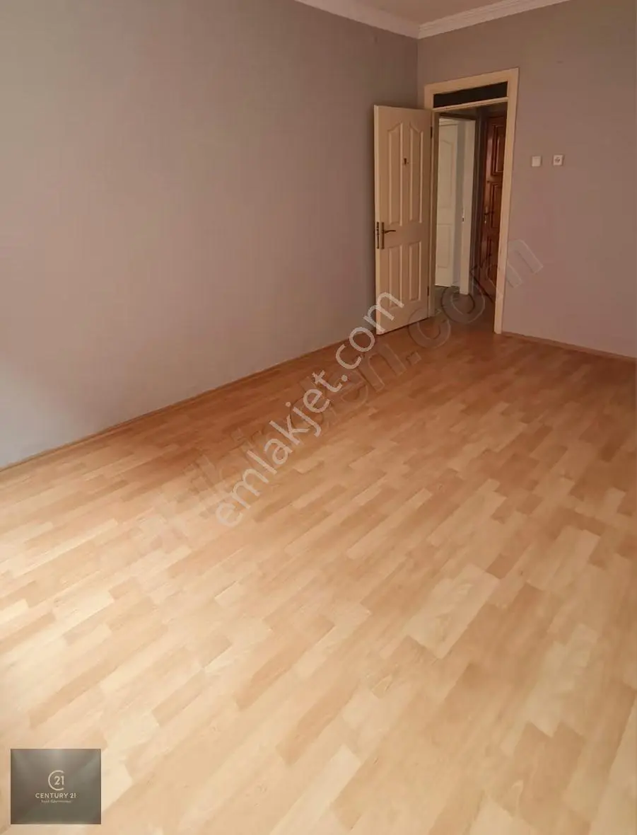 C21 Trust | Erdek Yalı Mah. Full Tadilatlı 2+1 Satılık Daire - Görsel 5