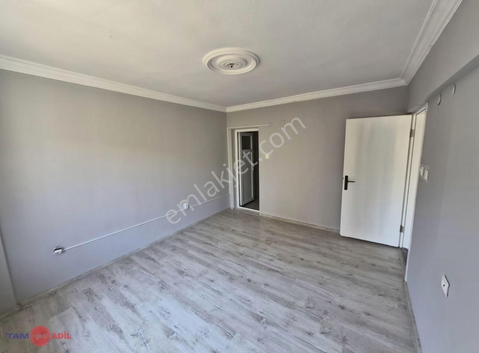 Bergama Bahçelievlerde Geniş Satılık Daire - Görsel 2