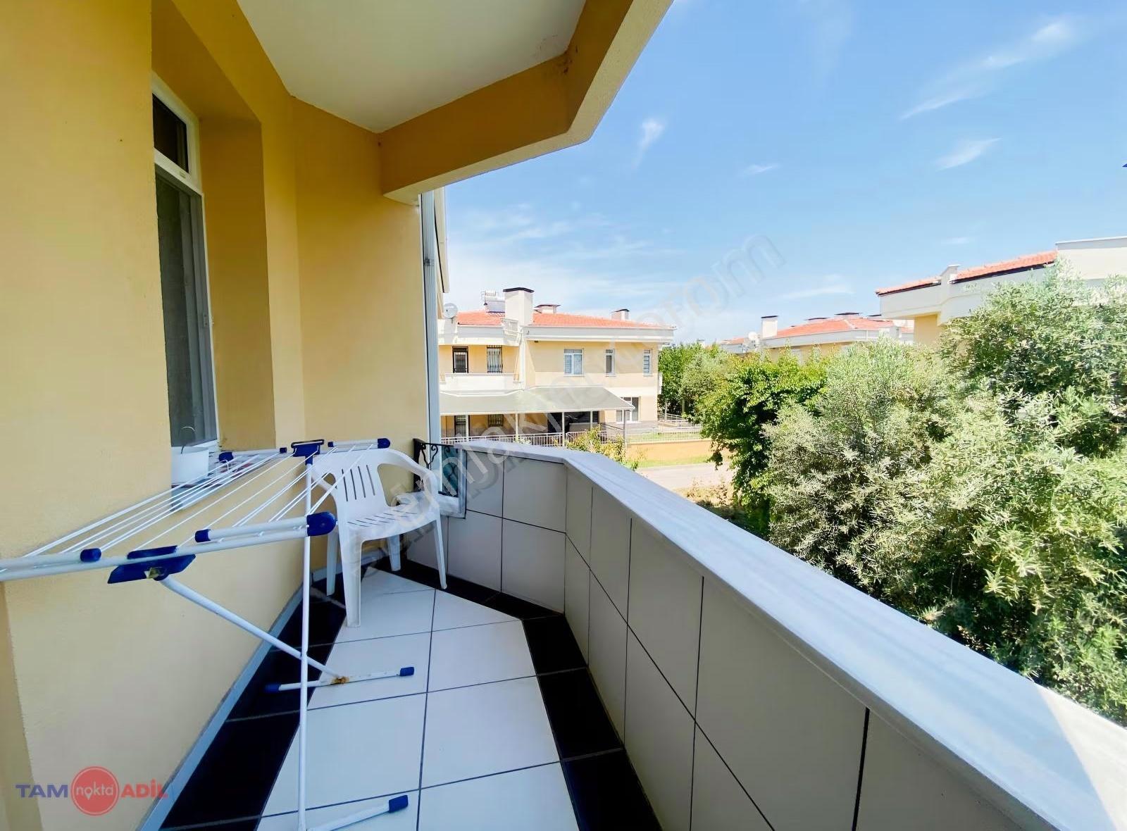Denize Sıfır Site İçinde Özel Plajlı 4+1 Full Tadilatlı Villa - Görsel 12