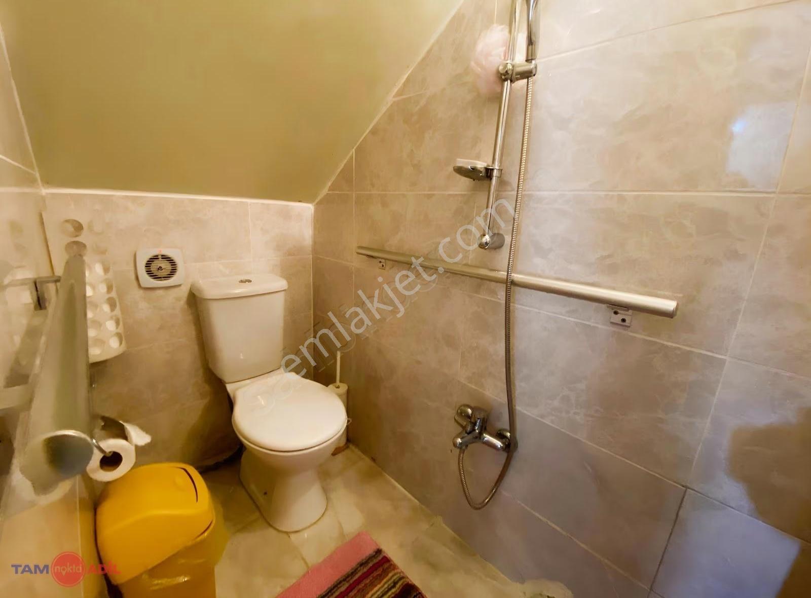 Denize Sıfır Site İçinde Özel Plajlı 4+1 Full Tadilatlı Villa - Görsel 8