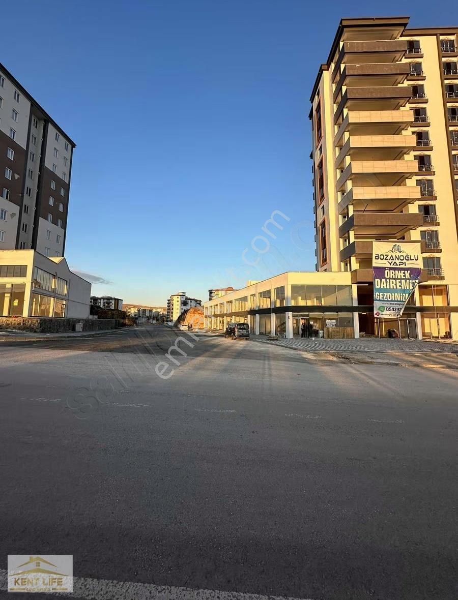 Belkızın En Gözde Binasında Yatırımlık 2 Adet Dükkan - Görsel 2