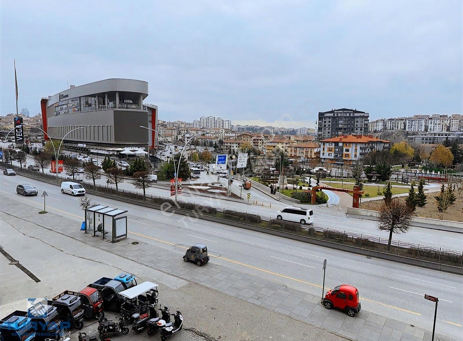 Şehit Ömer Halis Bul Üzeri Vega Avm Karşısı 1.kat Ön Cephe 130m - Görsel 22