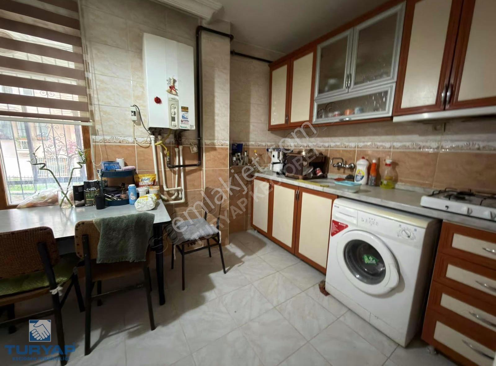Fırsat Bağlarbaşı Bursa Caddesi Yakını 2+1 Balkon 70m² Satılık - Görsel 11