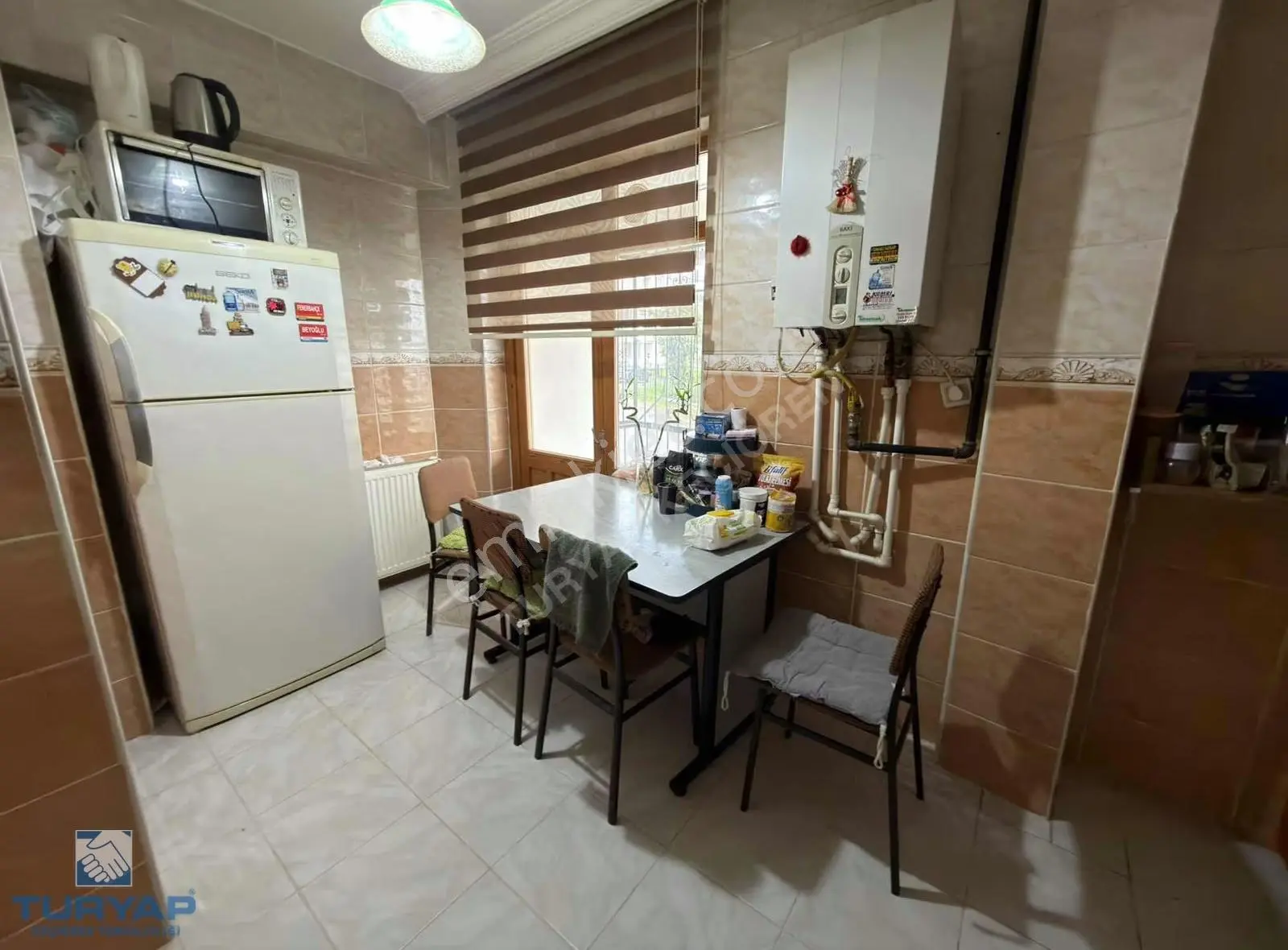 Fırsat Bağlarbaşı Bursa Caddesi Yakını 2+1 Balkon 70m² Satılık - Görsel 4