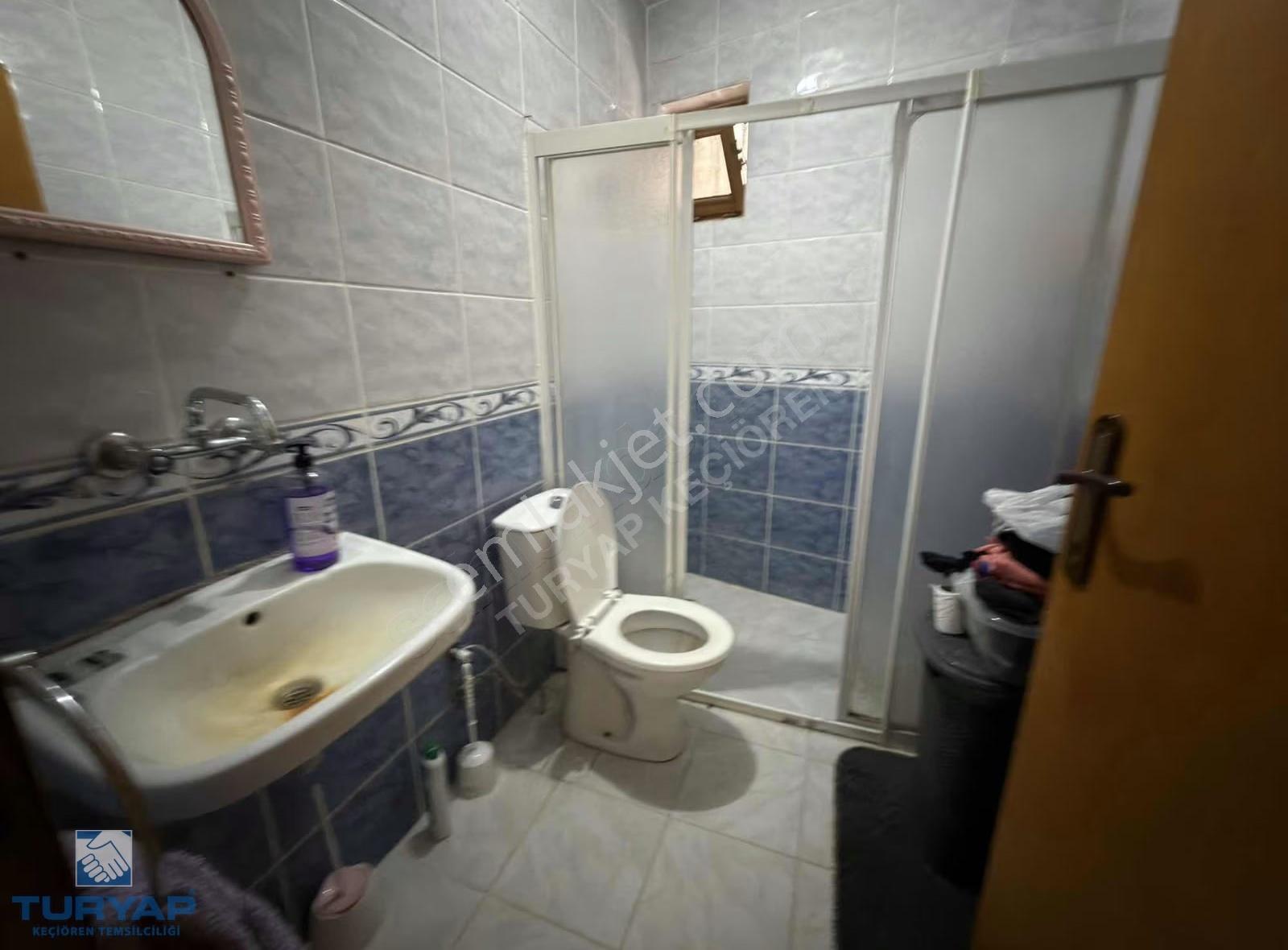 Fırsat Bağlarbaşı Bursa Caddesi Yakını 2+1 Balkon 70m² Satılık - Görsel 6