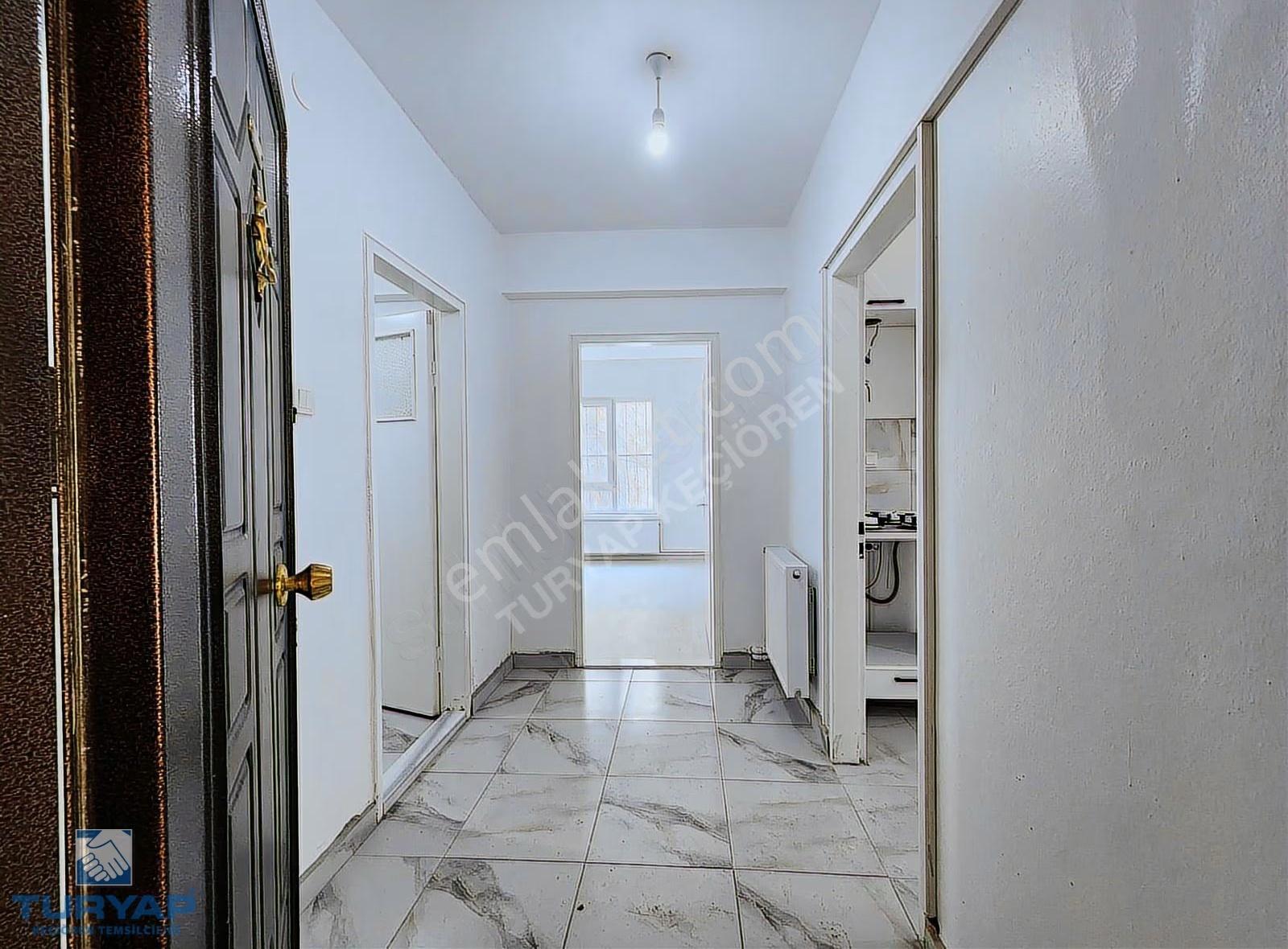 Aydınlıkevler Karşısında Merkezi Konum 1+1 Yapılı Satılık Daire - Görsel 25