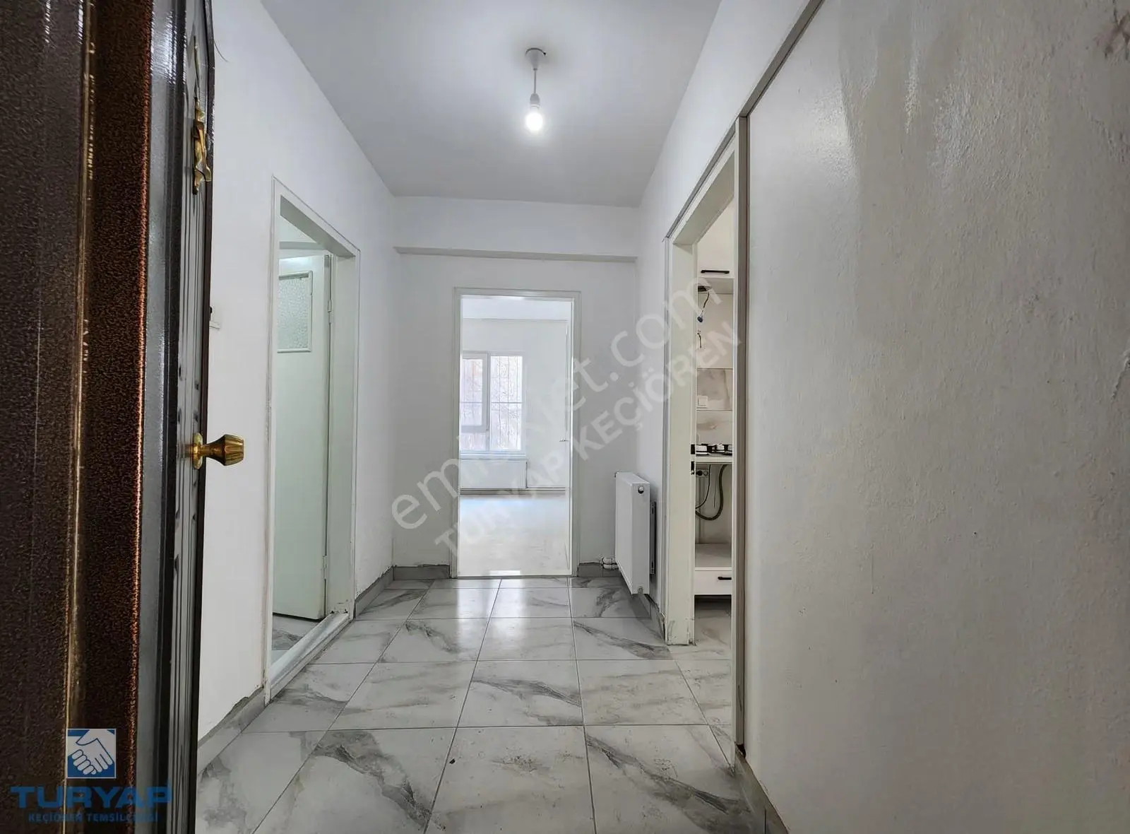 Aydınlıkevler Karşısında Merkezi Konum 1+1 Yapılı Satılık Daire - Görsel 30