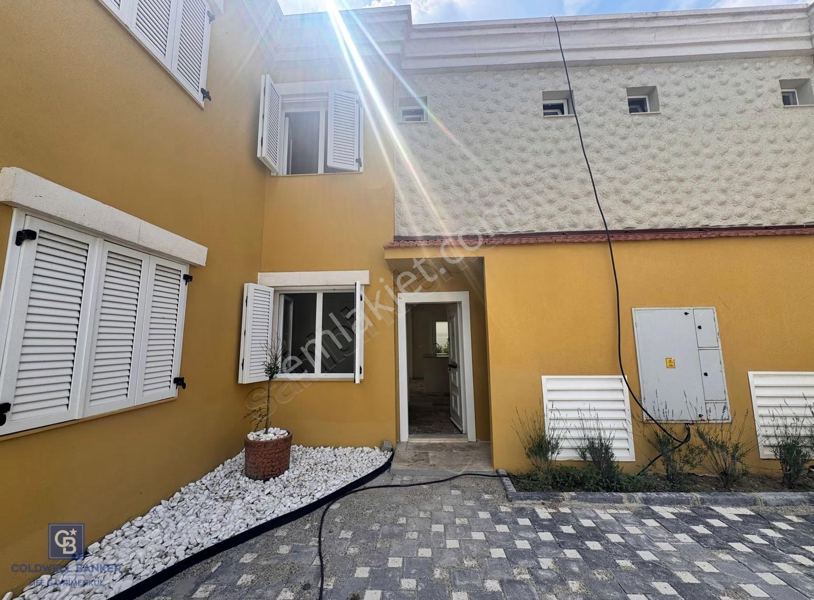 Foça Kozbeyli Doğa Evleri 3+1 Satılık Sıfır Taş Villa - Görsel 14