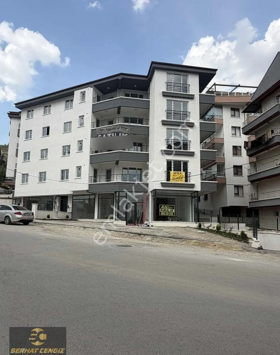 Selçuklu Caddesi Üzerinde Sıfır 3+1