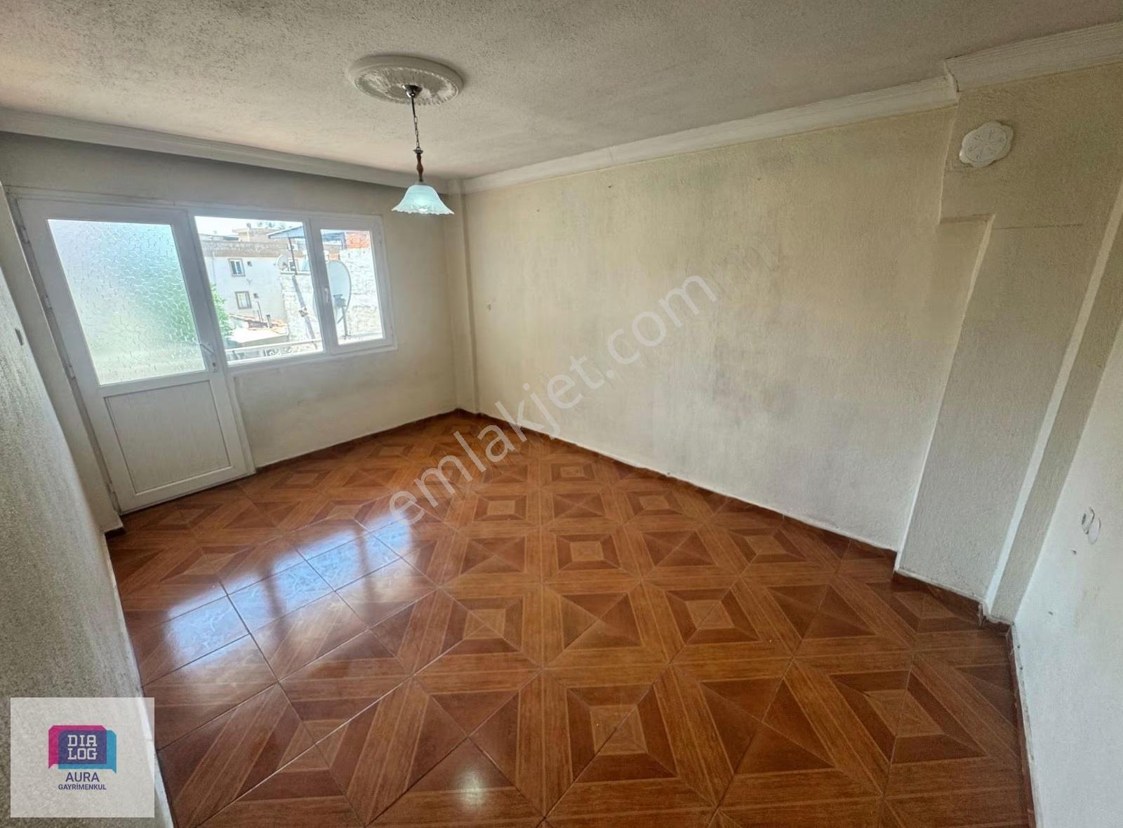 Buca İnönü Mahallesin'de İzbana Yakın 3+1 Kiralık Daire - Görsel 3