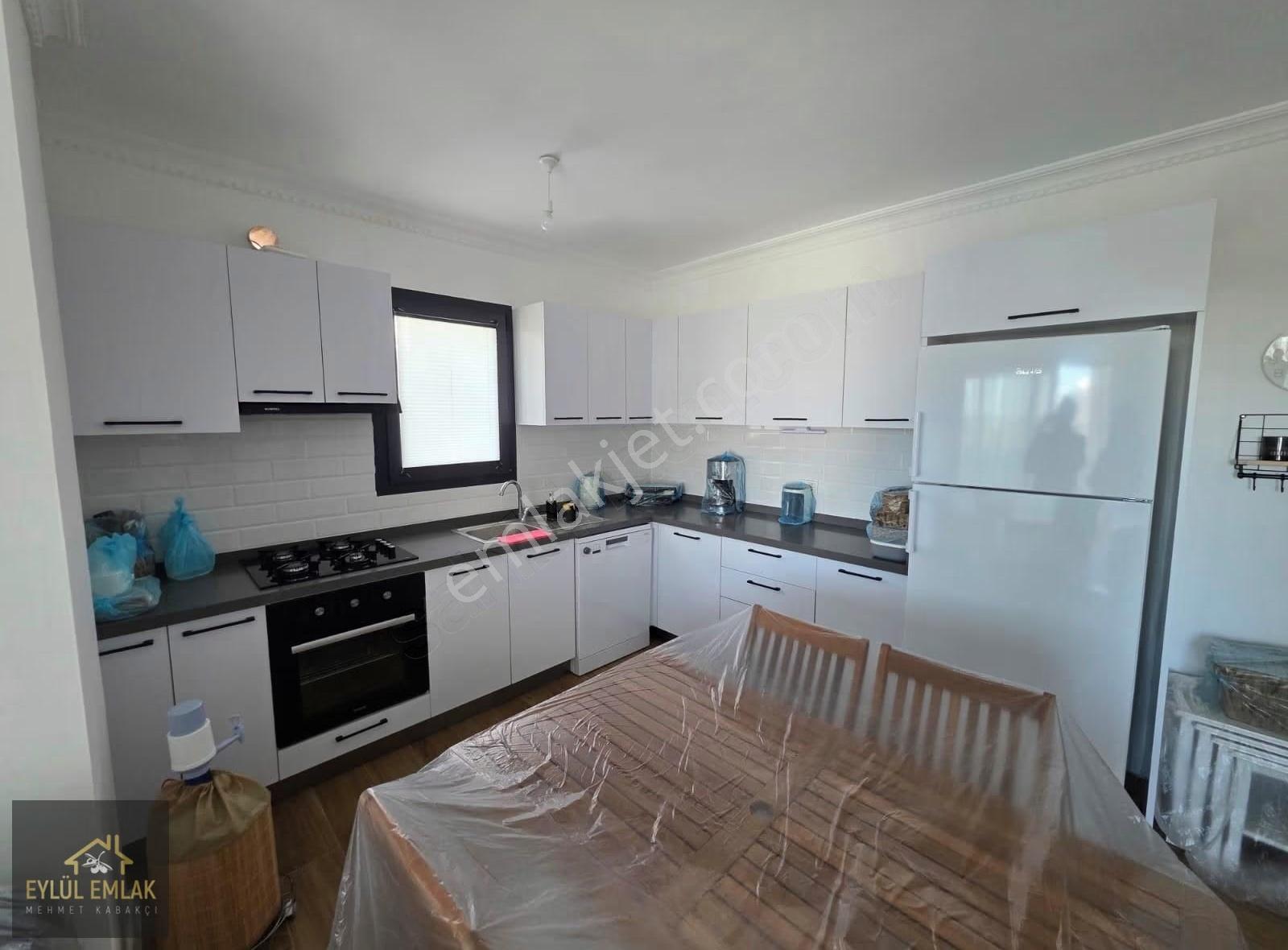 Mumcularda Eşyalı 100 M2 Ebeveyn Banyolu Satılık Daire - Görsel 26