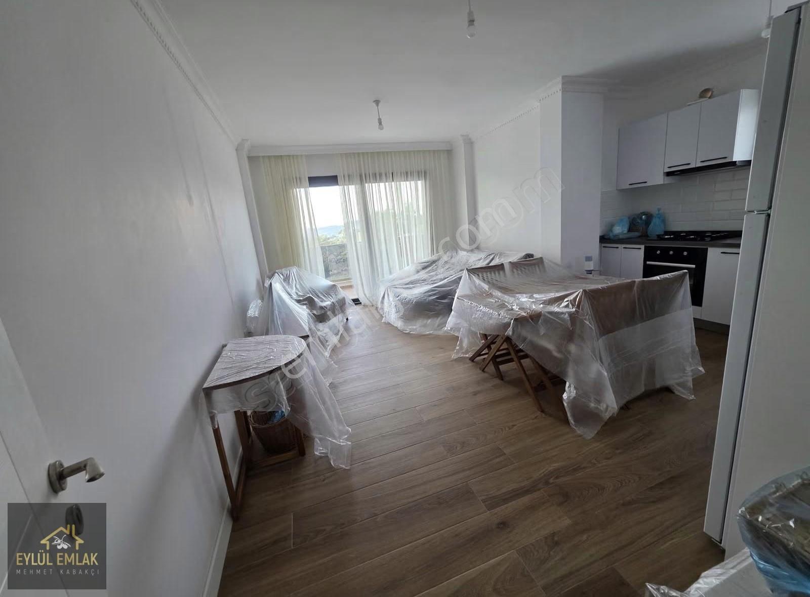 Mumcularda Eşyalı 100 M2 Ebeveyn Banyolu Satılık Daire - Görsel 22