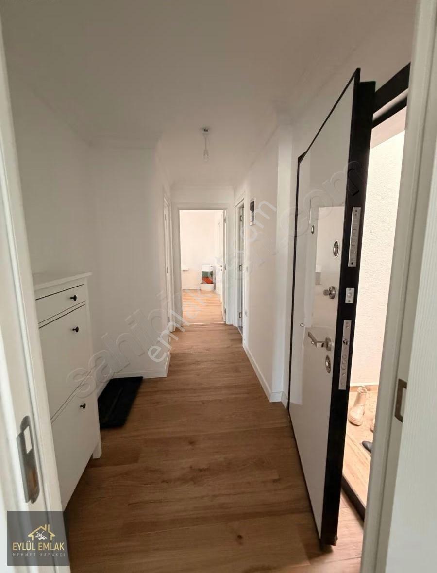 Mumcularda Eşyalı 100 M2 Ebeveyn Banyolu Satılık Daire - Görsel 13