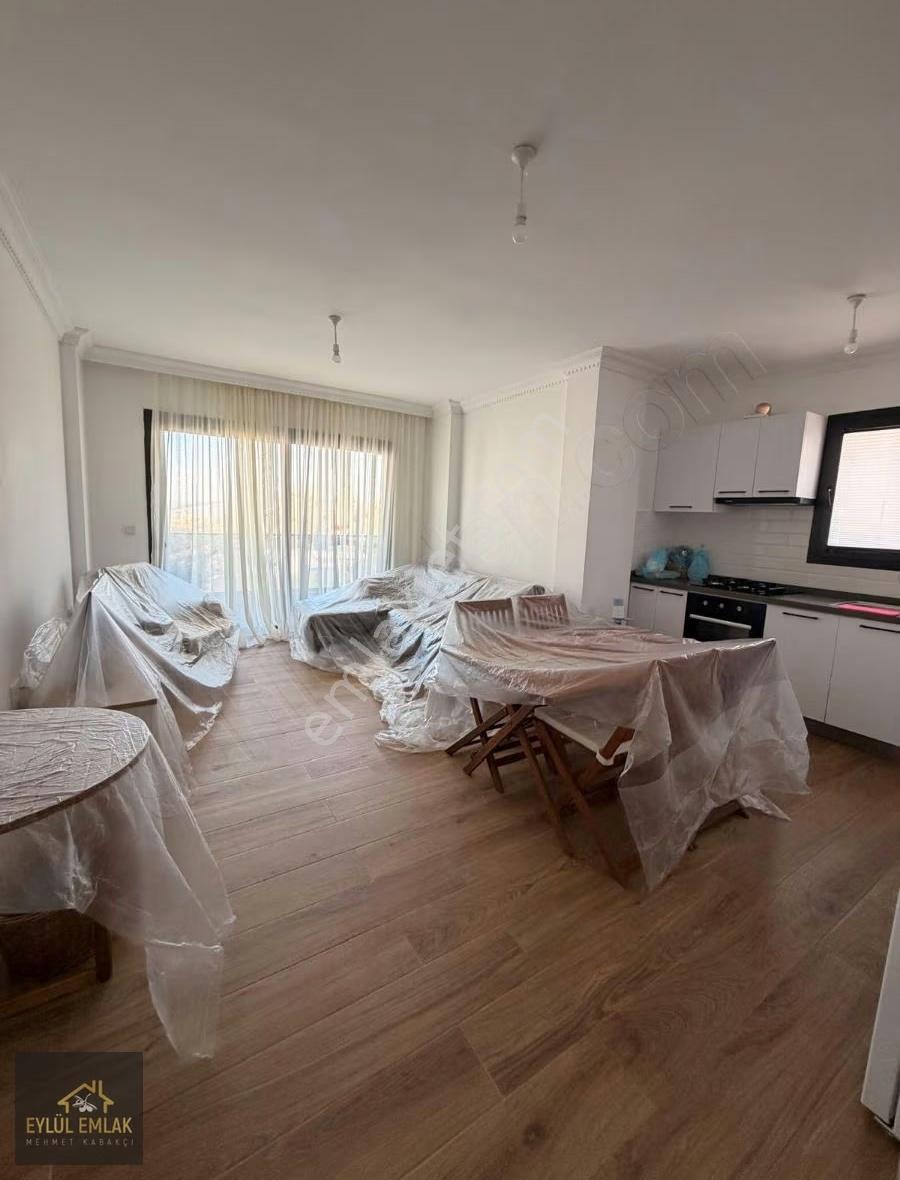 Mumcularda Eşyalı 100 M2 Ebeveyn Banyolu Satılık Daire - Görsel 23