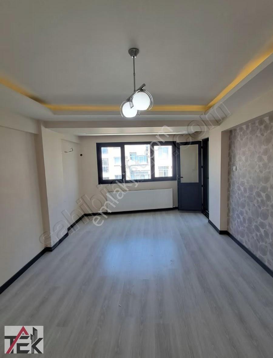 Osmangazi De 2+1 Yeni Bina Merkezi Konumda Kiralık