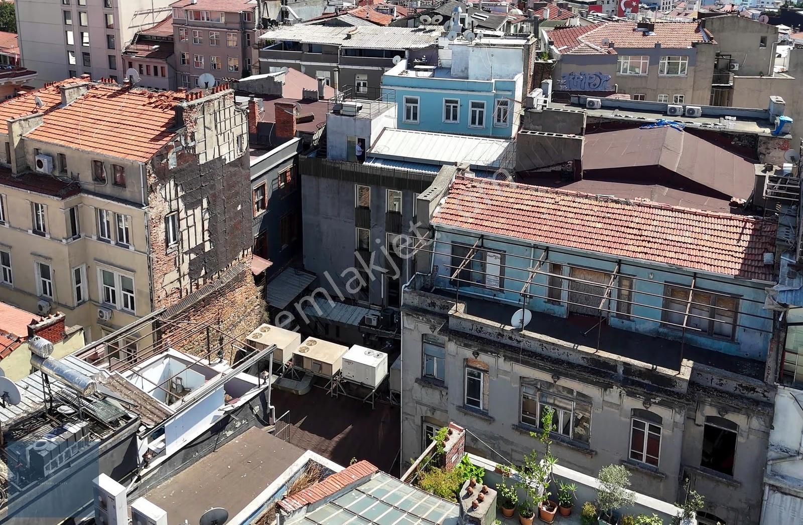 Beyoğlu Asmalı Mescit'te Merkezi Konumluşık Kiralık 4 Kat - Görsel 18