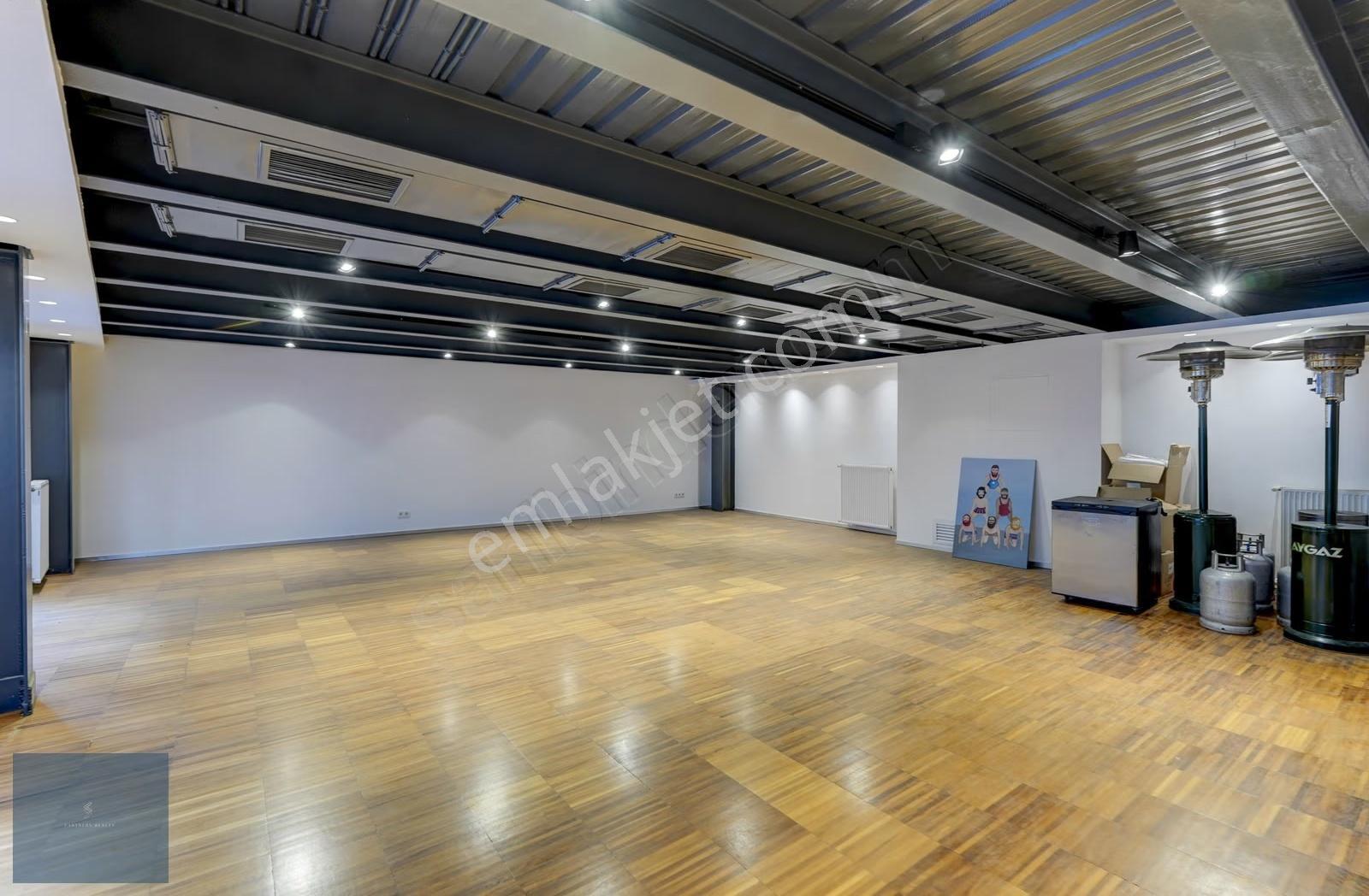 Beyoğlu Asmalı Mescit'te Merkezi Konumluşık Kiralık 4 Kat - Görsel 12
