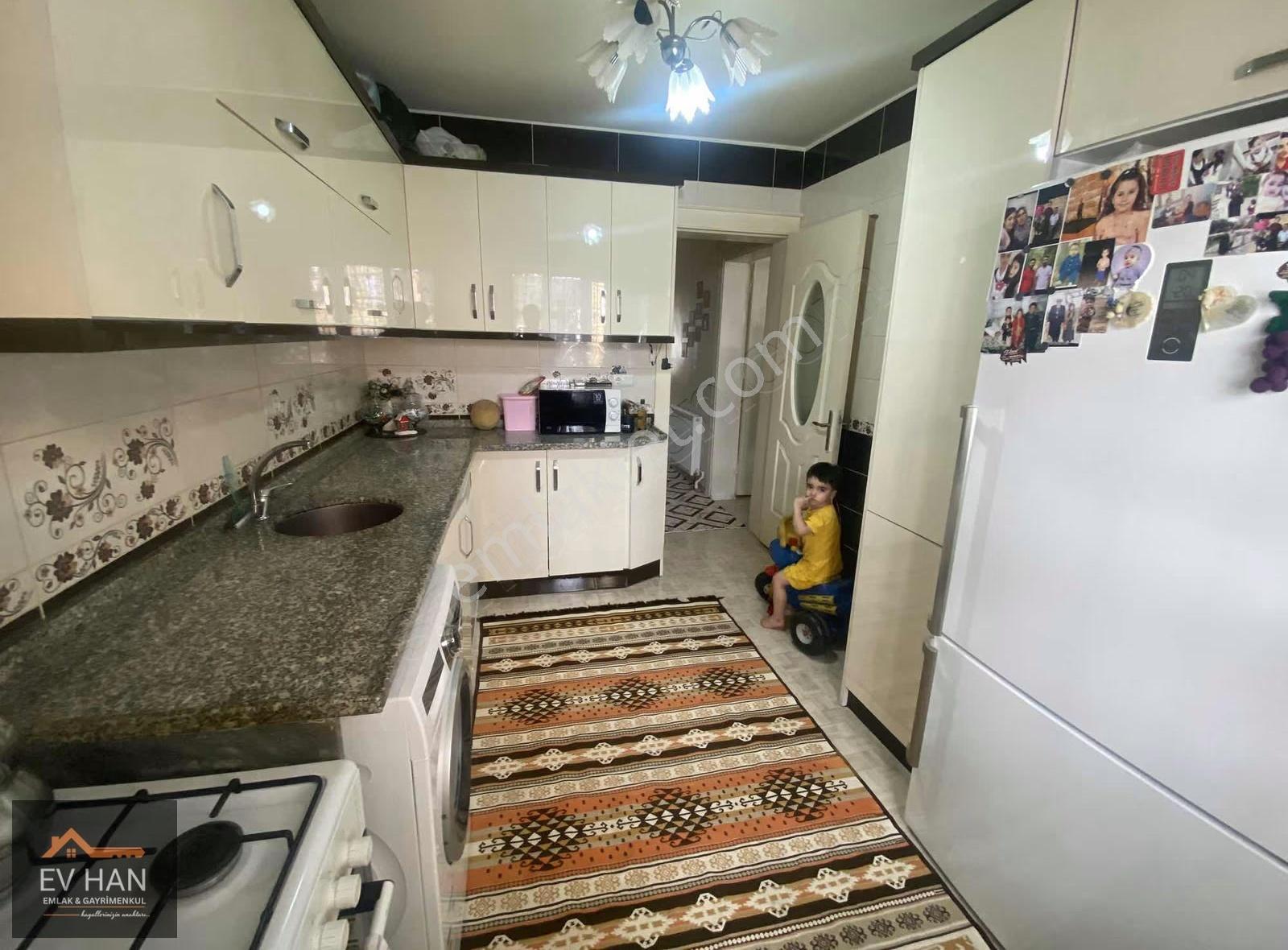 Evhandan Üç Katlı Arsa Tek Tapu Müstakıl Ev - Görsel 21