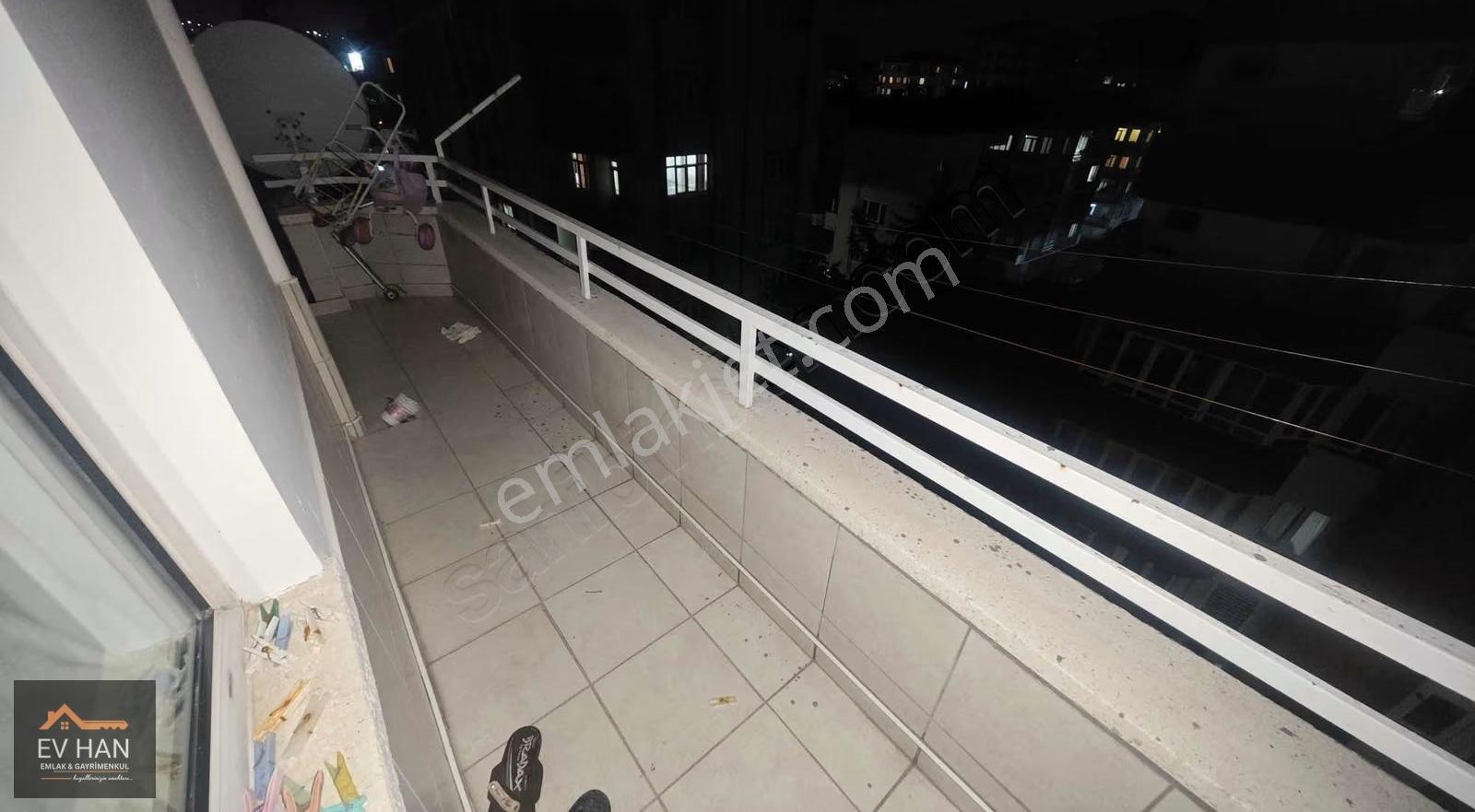 Sarıgüllük Mahallesinde 4+1 Cadde Üstü Asansörlü Daıre - Görsel 3
