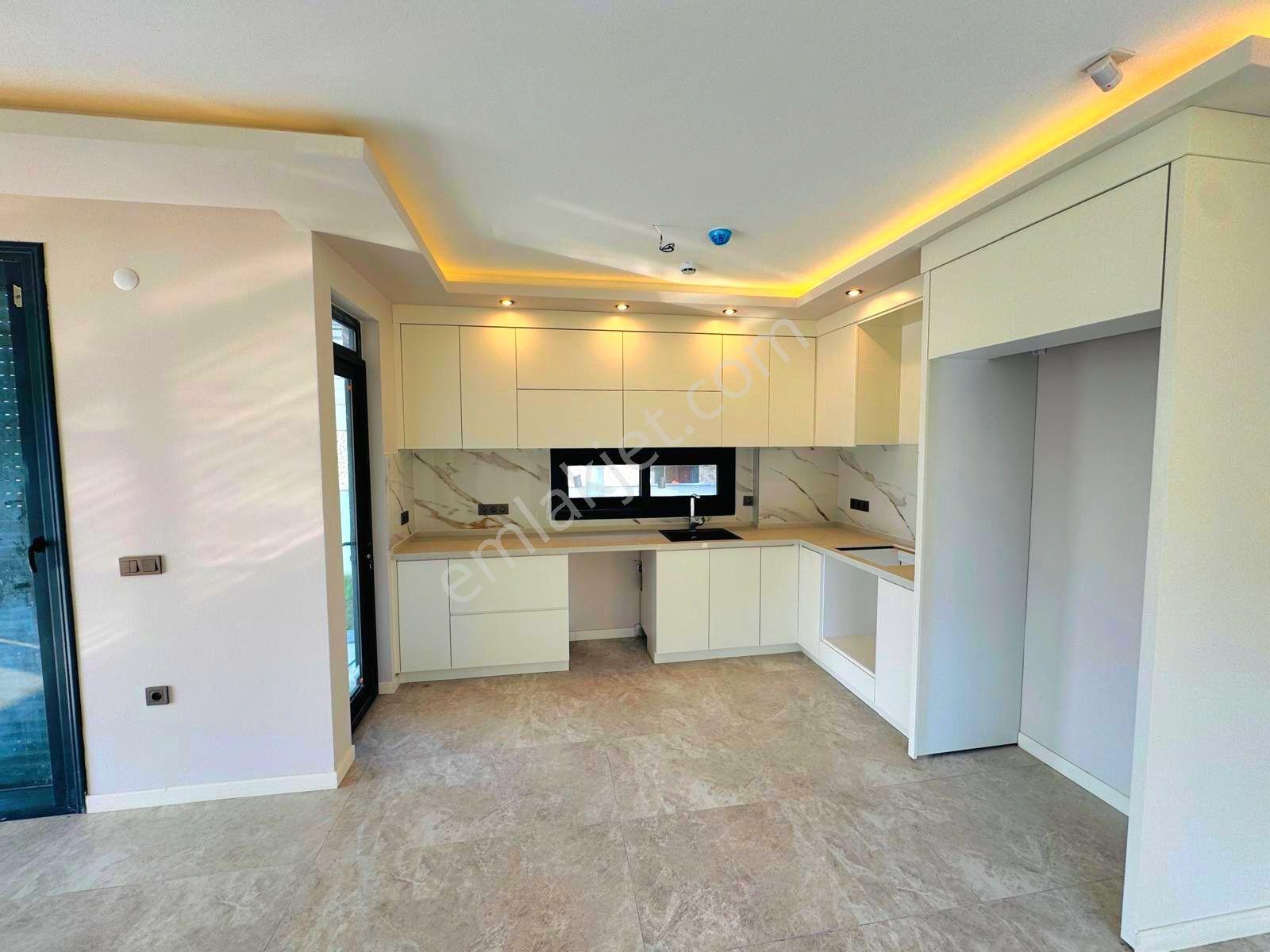 Güzelçamlıda 380 M2 Arsa İçinde Özel Havuzlu Tek Müstakil Sıfır Villa - Görsel 28