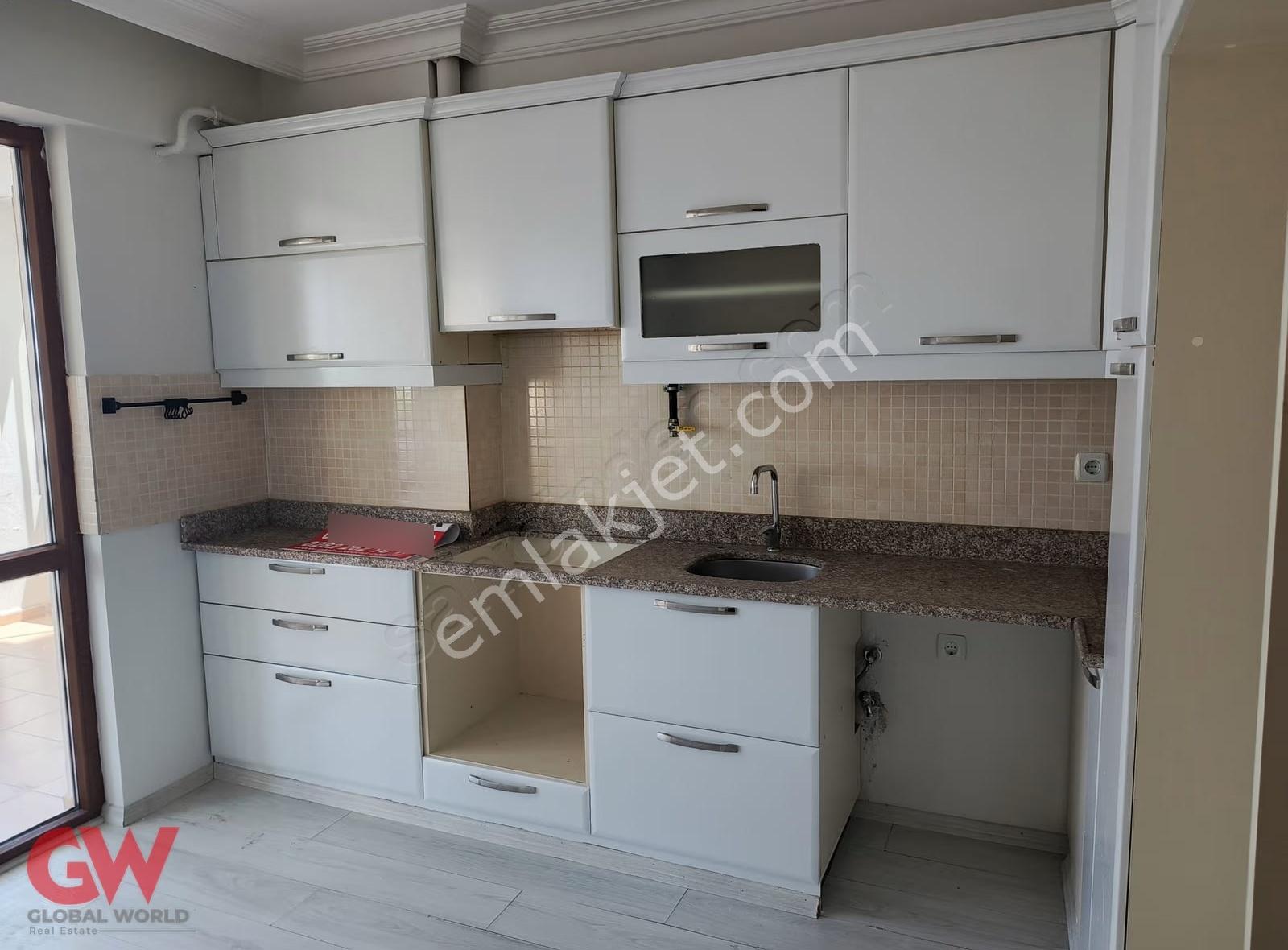 Hürriyet Mahallesinde Prestijli Lokasyonda Kiralık Daire - Görsel 32