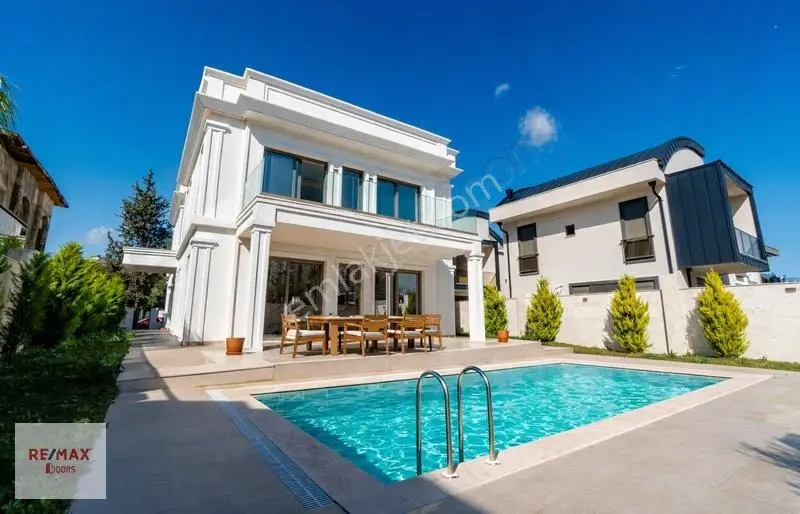 Antalya Ermenekte Kiralık Lüks Villa