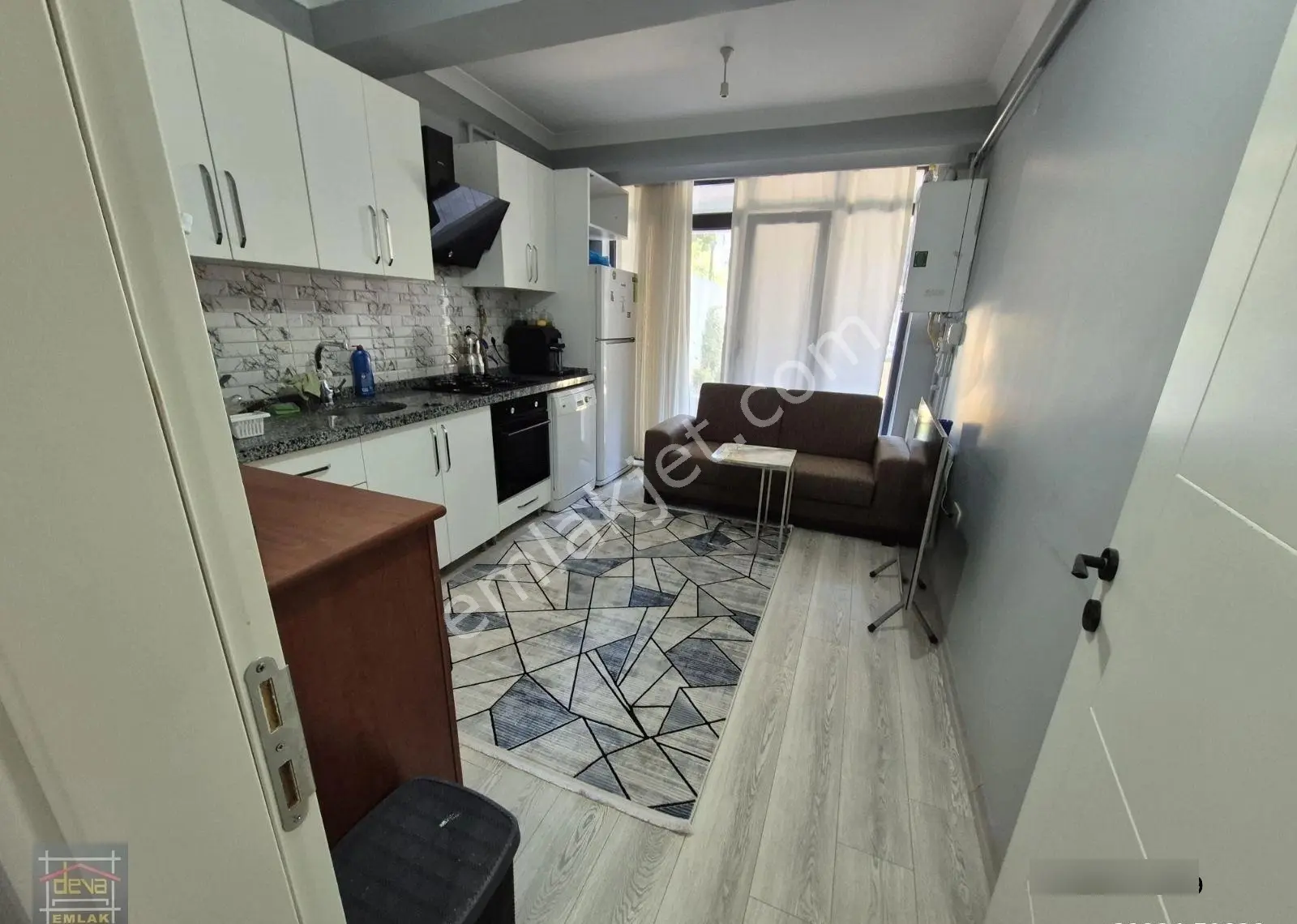 Deva'dan Yeni Binada Düz Giriş Nev Çarşıya Yakın 1+1 Ful Eşyalı