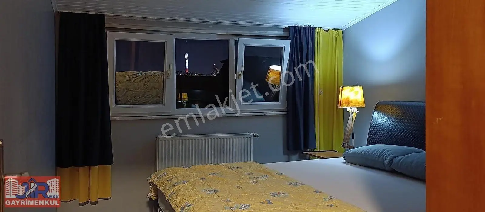Kadıköy'de Çamlıca Kulesi Manzaralı Full Eşyalı Lüks 1+1 Daire - Görsel 3