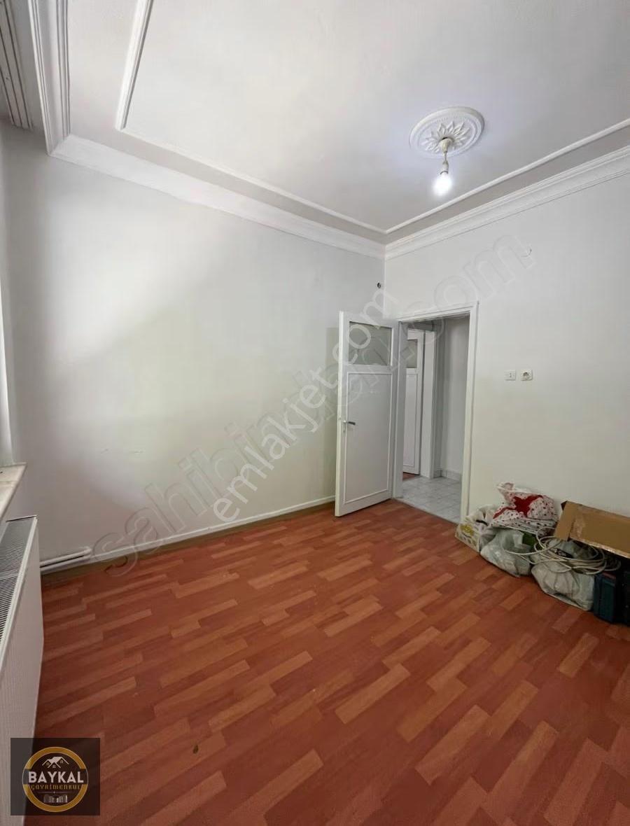 Baykal'dan Forum Avm Karşısı Kılıçaslan'da Yapılı Daire - Görsel 10
