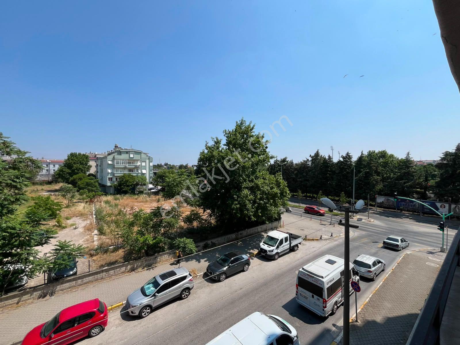Cb King'den Kasaplar Mahallesi'nde Eşyalı 2+1 Kiralık Daire - Görsel 16