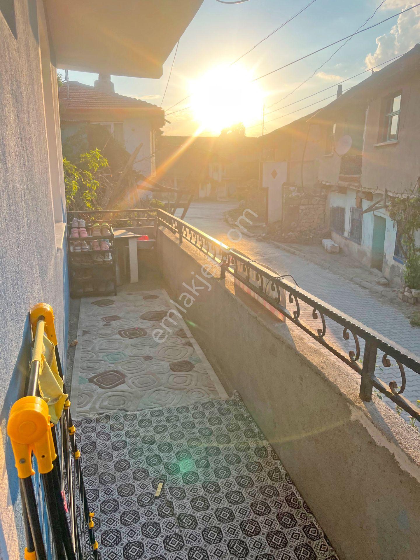Afyon Üçok Emlaktan Nuribey De Satılık 2+1 1 Katlı Sıfır Ayarında Müstakil Ev - Görsel 11