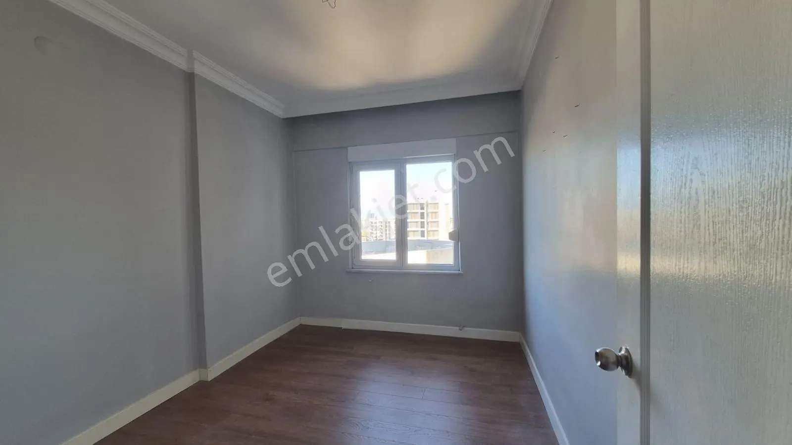 Antalya Altıntaş'ta Karatay Sitesi Geniş 3+1 Kiralık Daire - Görsel 5