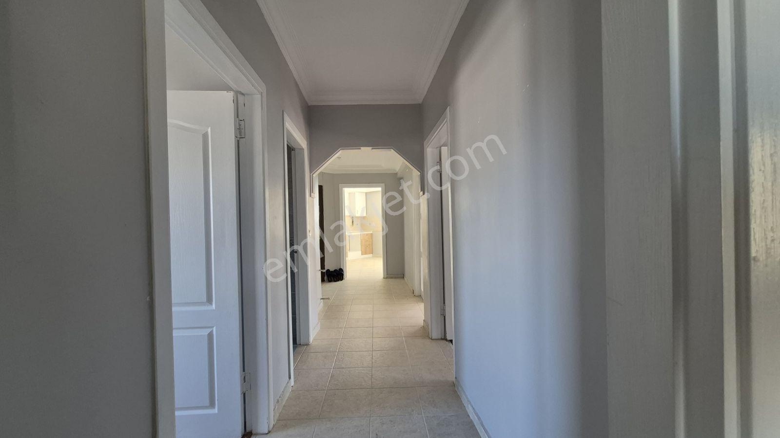 Antalya Altıntaş'ta Karatay Sitesi Geniş 3+1 Kiralık Daire - Görsel 24