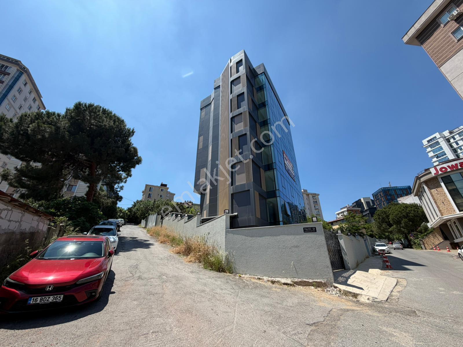 Remax Ataşehir Küçükbakkalköy Prestijli Kiralık 150m2 Ofis Katları - Görsel 9