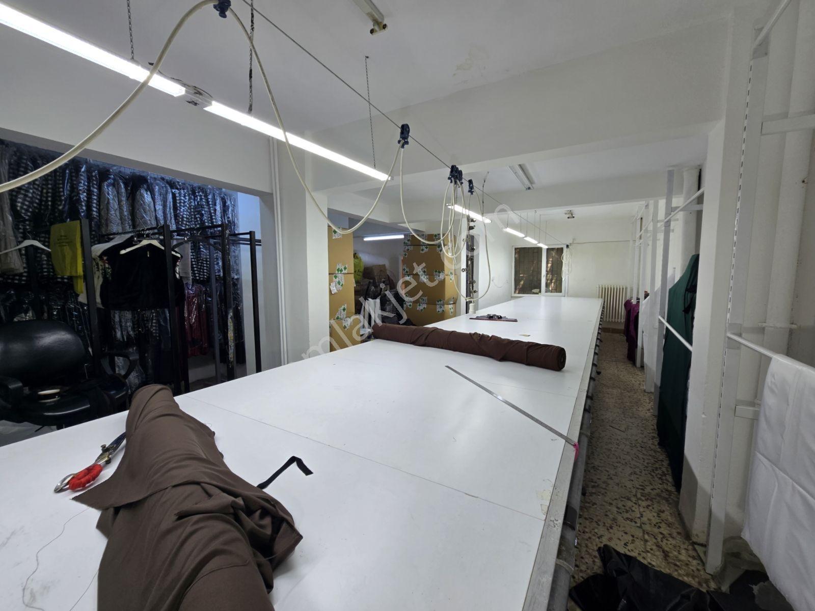 Şişli Merkez Hanımefendi Sok, Kiralık 100 M² Düz Girişli Dükkan - Görsel 13