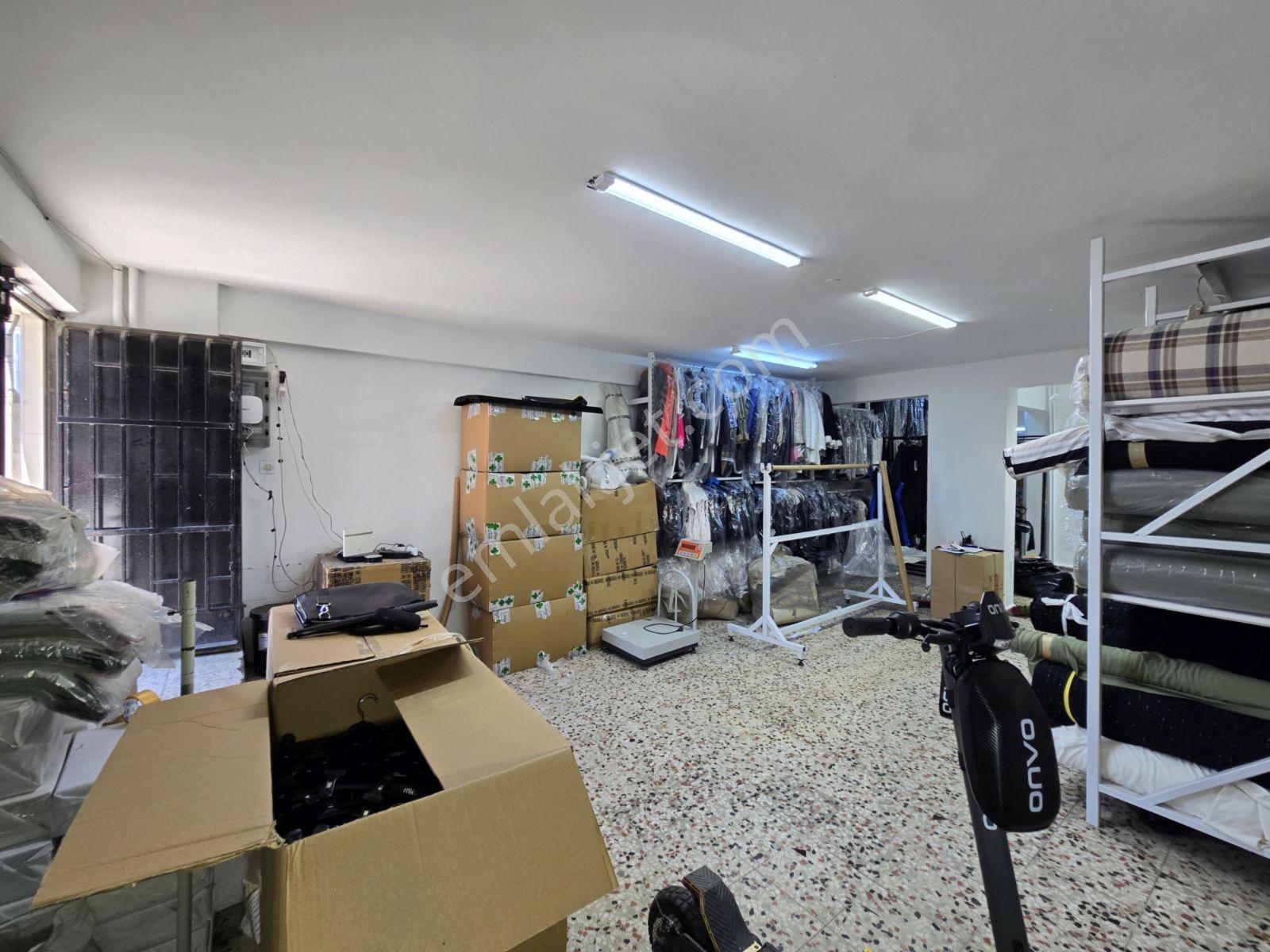 Şişli Merkez Hanımefendi Sok, Kiralık 100 M² Düz Girişli Dükkan - Görsel 2