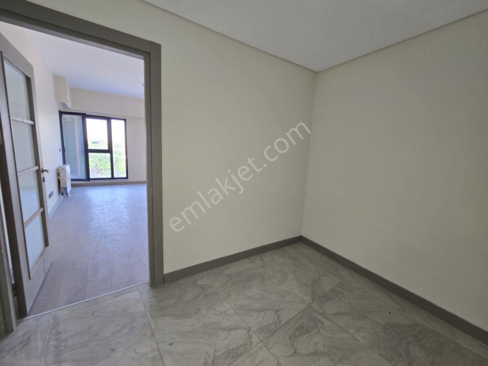 Halice Yakin Emlak Konut , Kiralık 2+1 Kapalı Mutfak Sıfır Daire - Görsel 4
