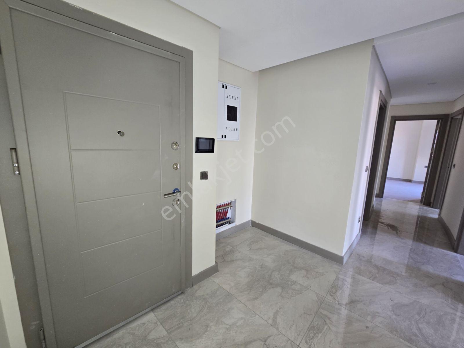 Halice Yakin Emlak Konut , Kiralık 2+1 Kapalı Mutfak Sıfır Daire - Görsel 3