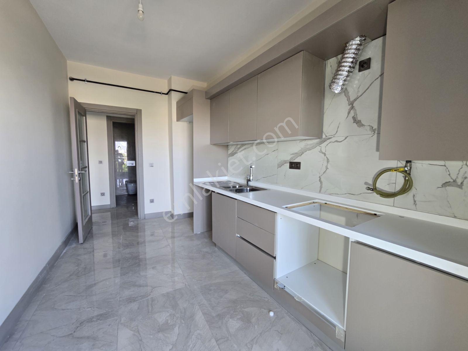 Halice Yakin Emlak Konut , Kiralık 2+1 Kapalı Mutfak Sıfır Daire - Görsel 34