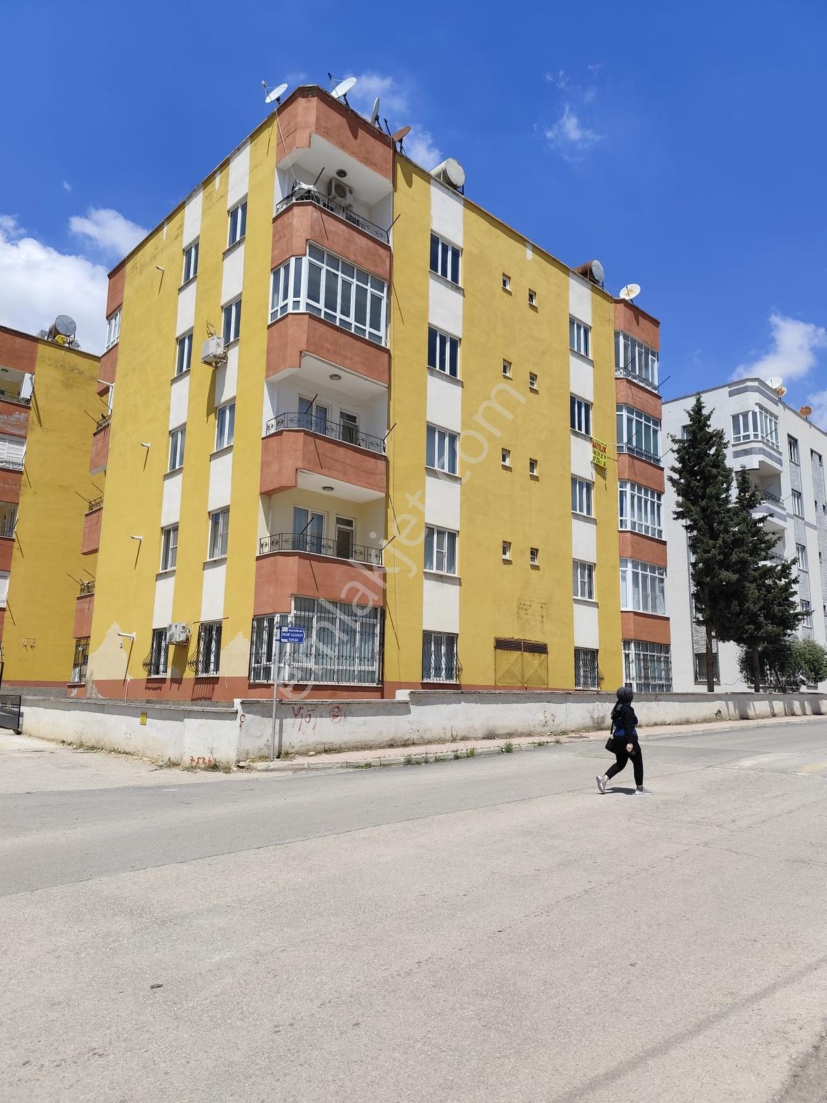 Ayyıldız'dan Kiralık 3+1 Ara Kat Çift Cepheli Eski Beşevler - Görsel 22