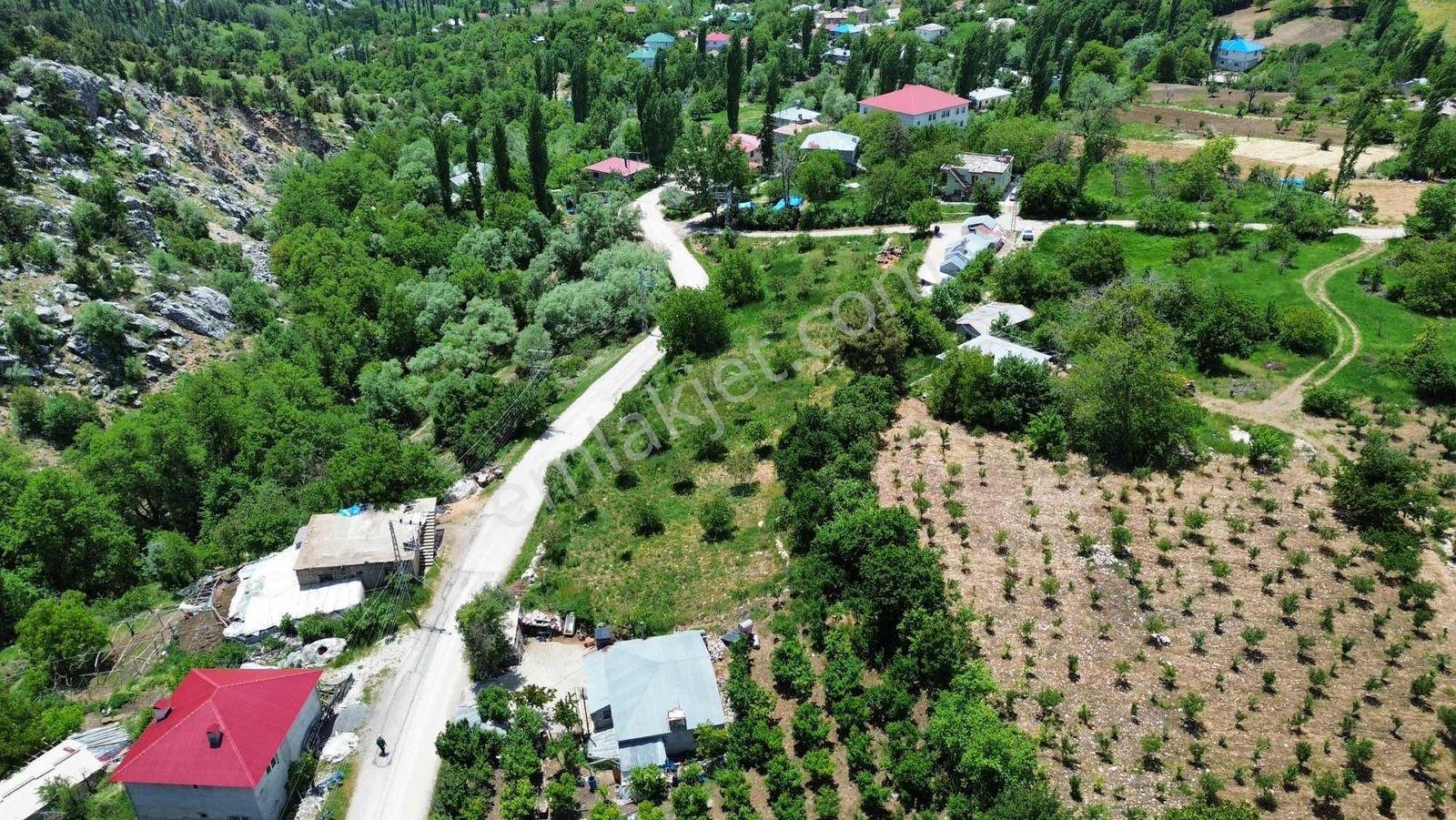 Sorgun Merkezde Satılık 3.312m2 Evli Arsa !! - Görsel 8