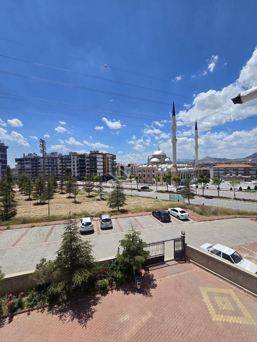 Yüksel Şahin'den M1 Avm Civarı Yalıtımlı Asansörlü Ara Kat 3+1 - Görsel 14