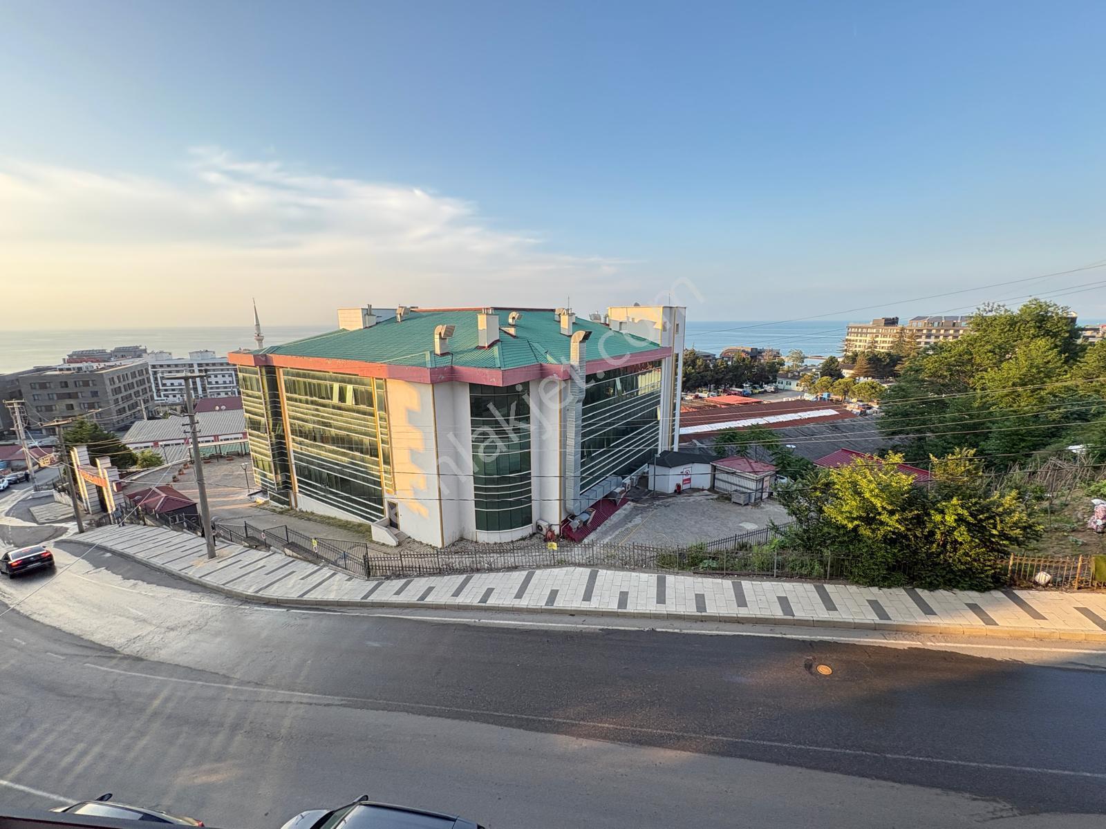 Trabzon Yalıncak Adli Tıp Karşısı Satılık 2+1 Daire
