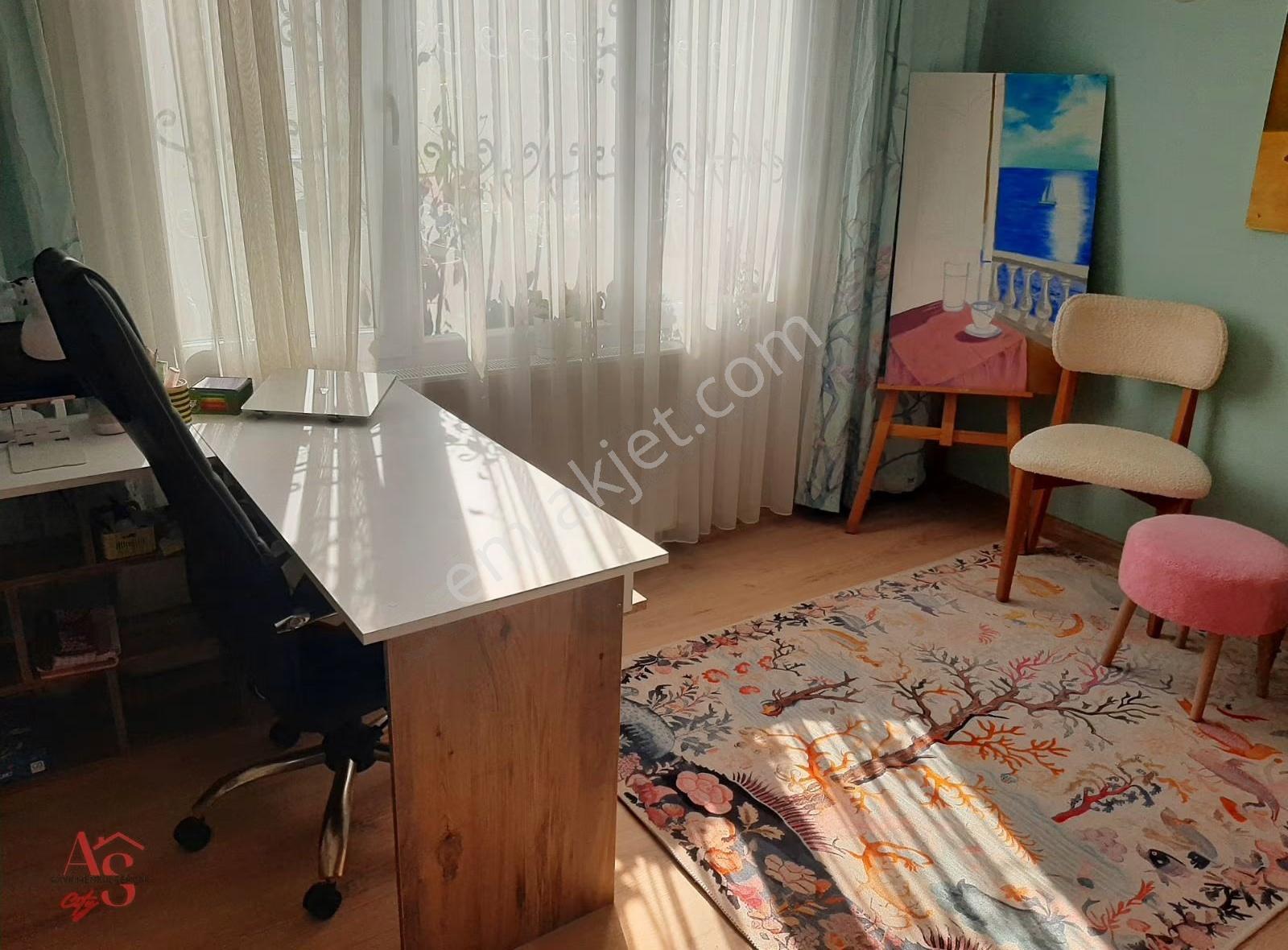 Güzelyalı Da Köşe Konum-komple Tadilatlı-park Cepheli 3+1 Daire - Görsel 6