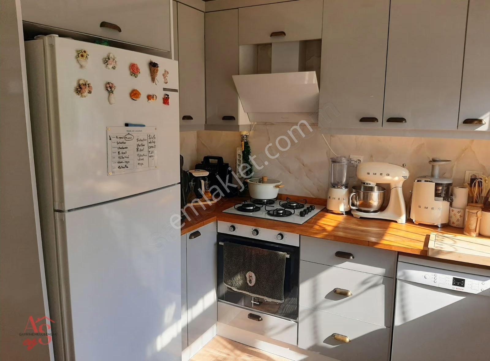 Güzelyalı Da Köşe Konum-komple Tadilatlı-park Cepheli 3+1 Daire - Görsel 8